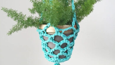 Make a Hanging Basket with Yarn