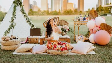 How to Throw a Fancy Picnic