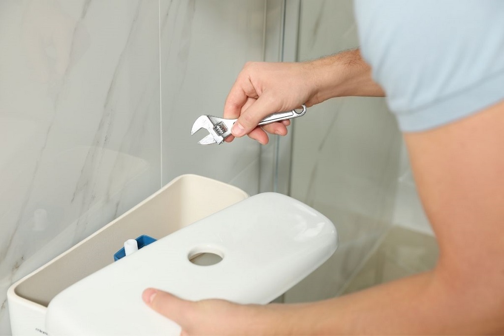 Tips for Preventing a Slow-Filling Toilet