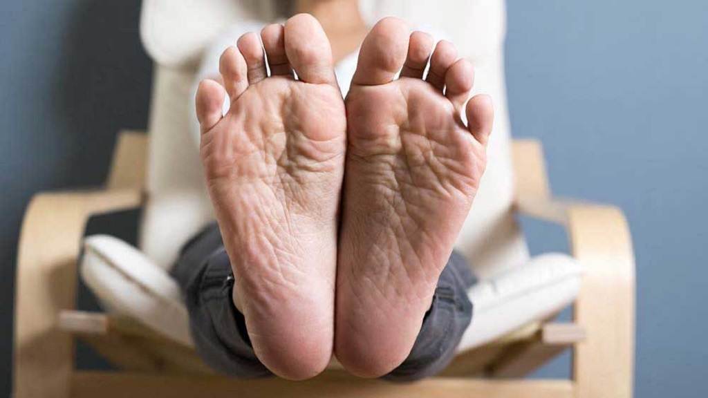 Understanding Aging Feet