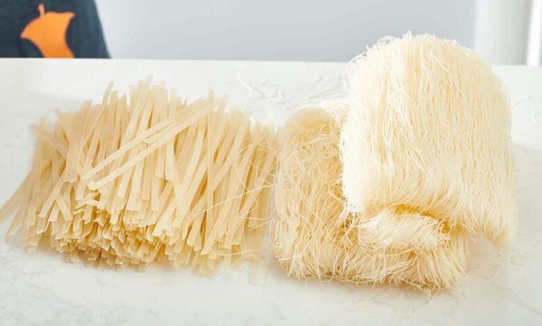Is it necessary to soak rice noodles?
