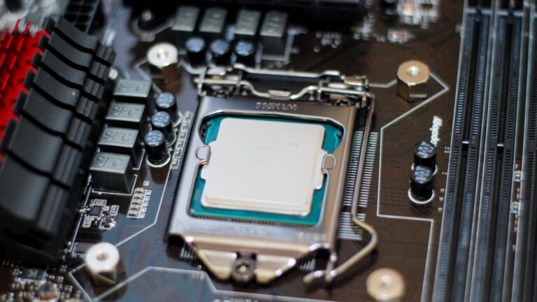 How many CPU cores are good for programming