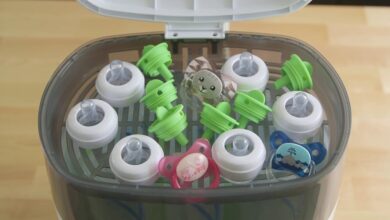 How much water do you put in a Dr. Browns sterilizer?