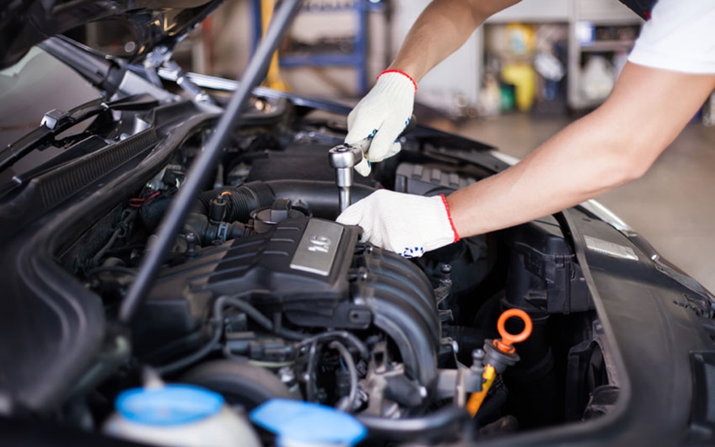 Best tools for engine maintenance