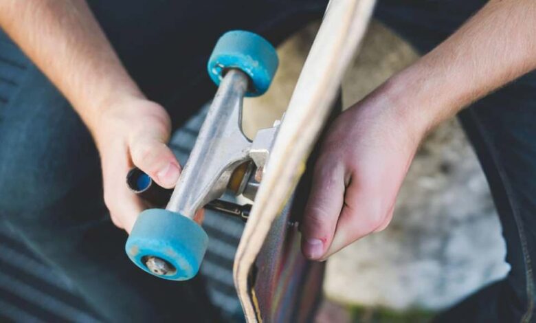 The Ultimate Guide to Cleaning Skateboard Wheels