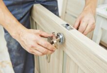 How do you fix a bad door jamb